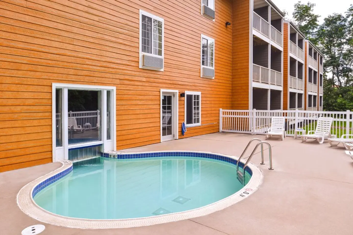Best Western Designer Inn and Suites HEALTH_BEAUTY