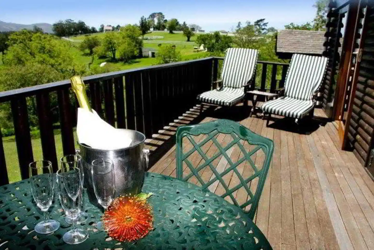 Eight Bells Mountain Inn Tiere
