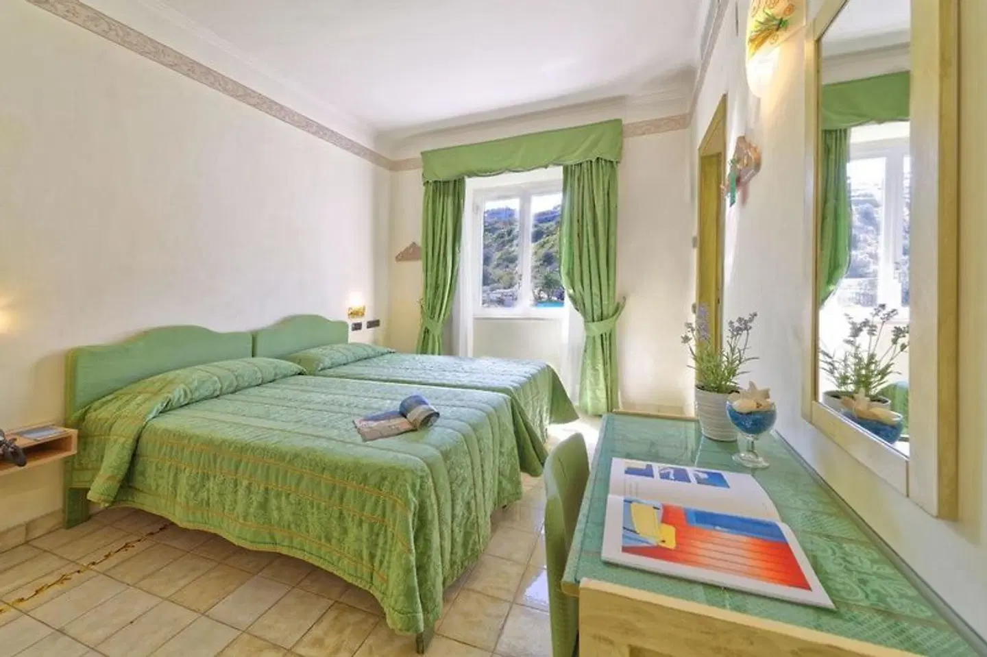 Punta Imperatore ROOM_EXAMPLE