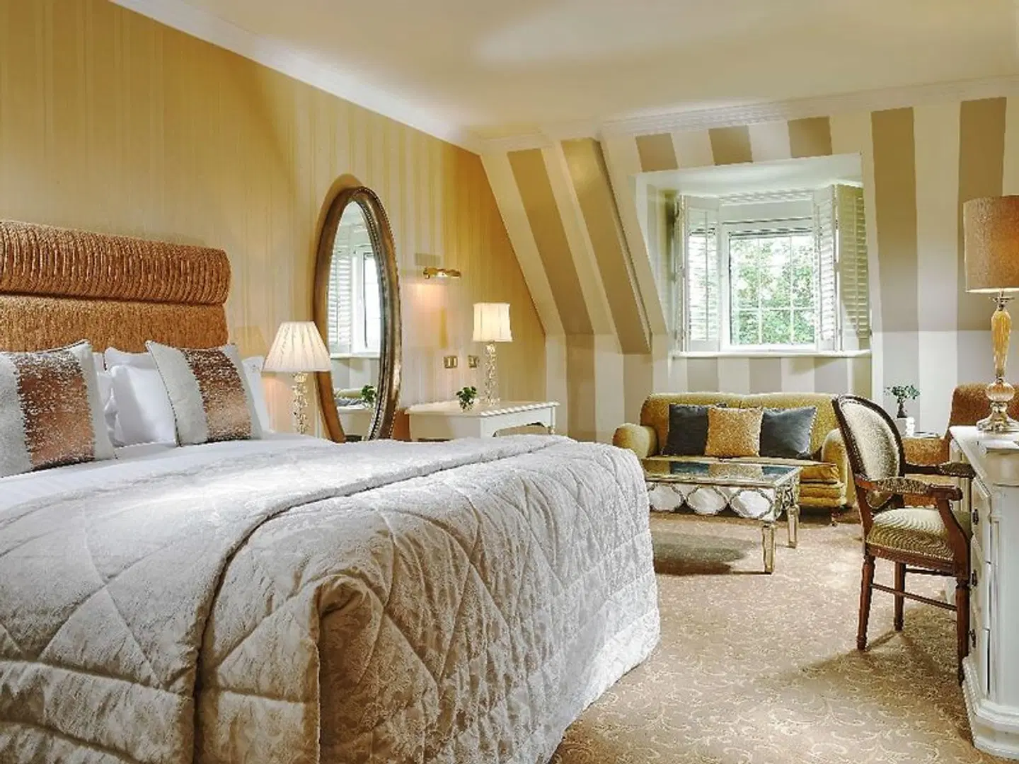 Hayfield Manor ROOM_EXAMPLE