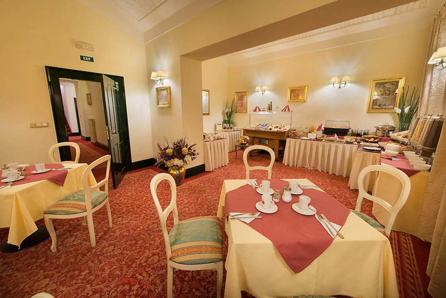 Angelis Restaurant
