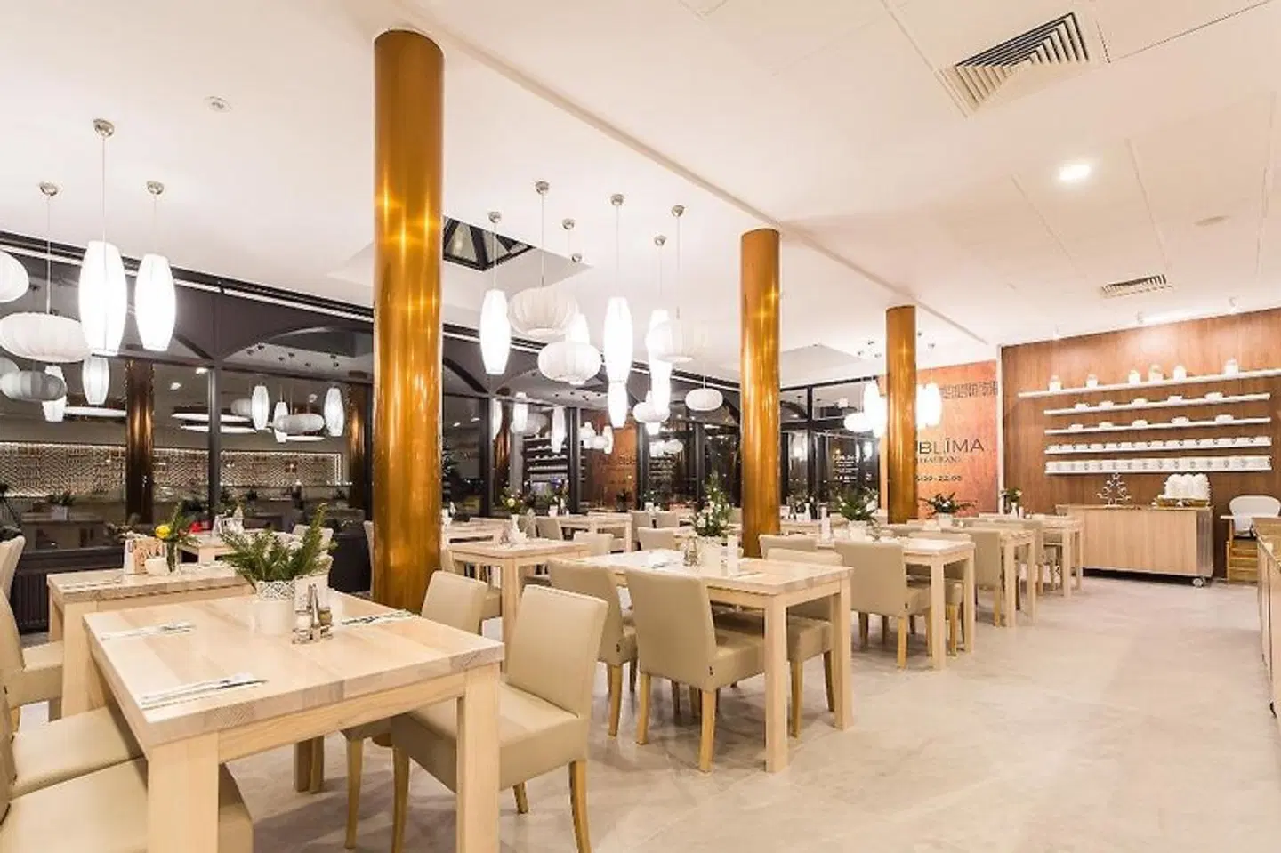 New Skanpol Restaurant
