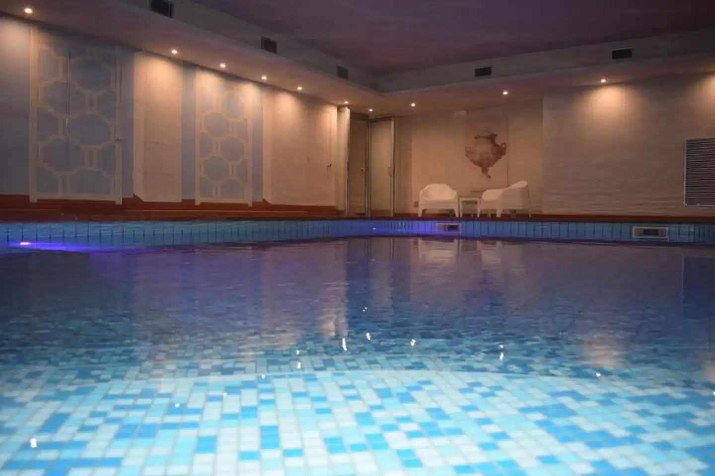 Tonnara di Trabia Hallenbad