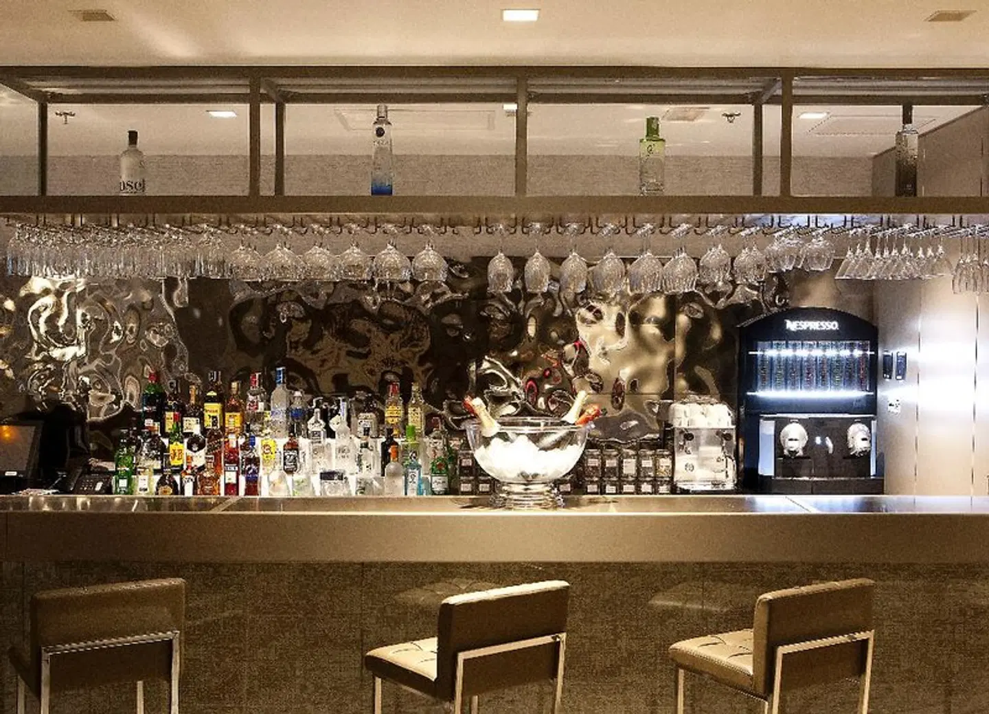 SH Colón Hotel Bar