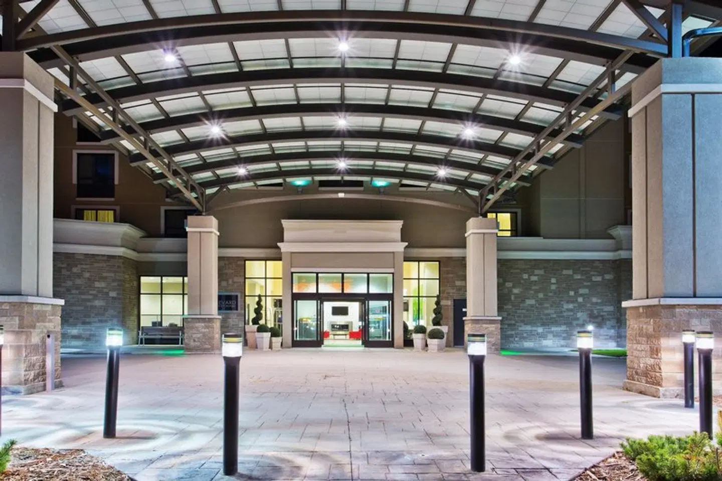 Holiday Inn & Suites Red Deer South by IHG LOUNGE_LOBBY