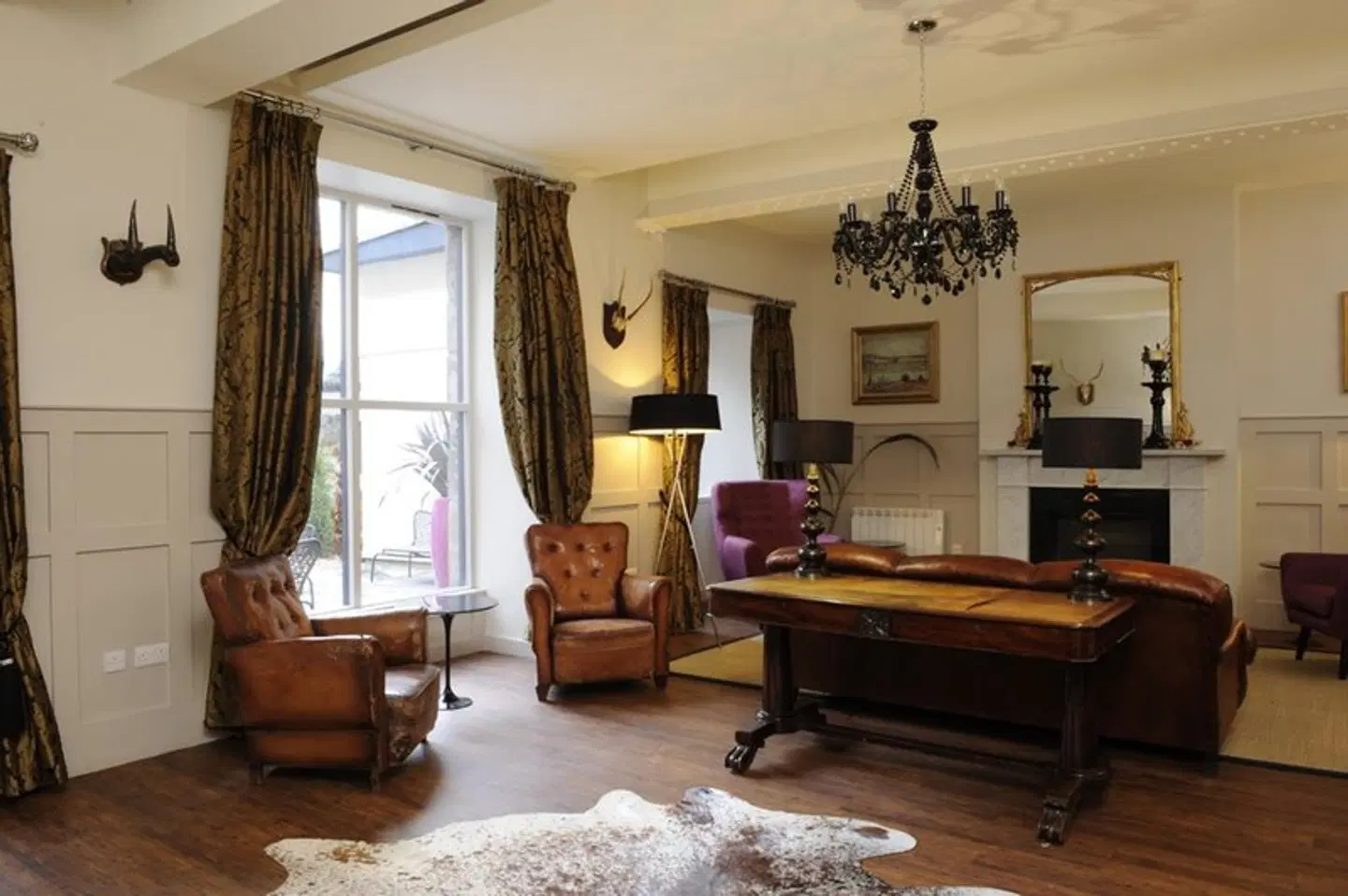 Brooks Edinburgh LOUNGE_LOBBY