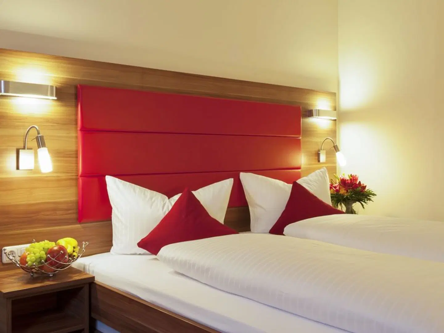 Batu Living Hotel in München ROOM_EXAMPLE