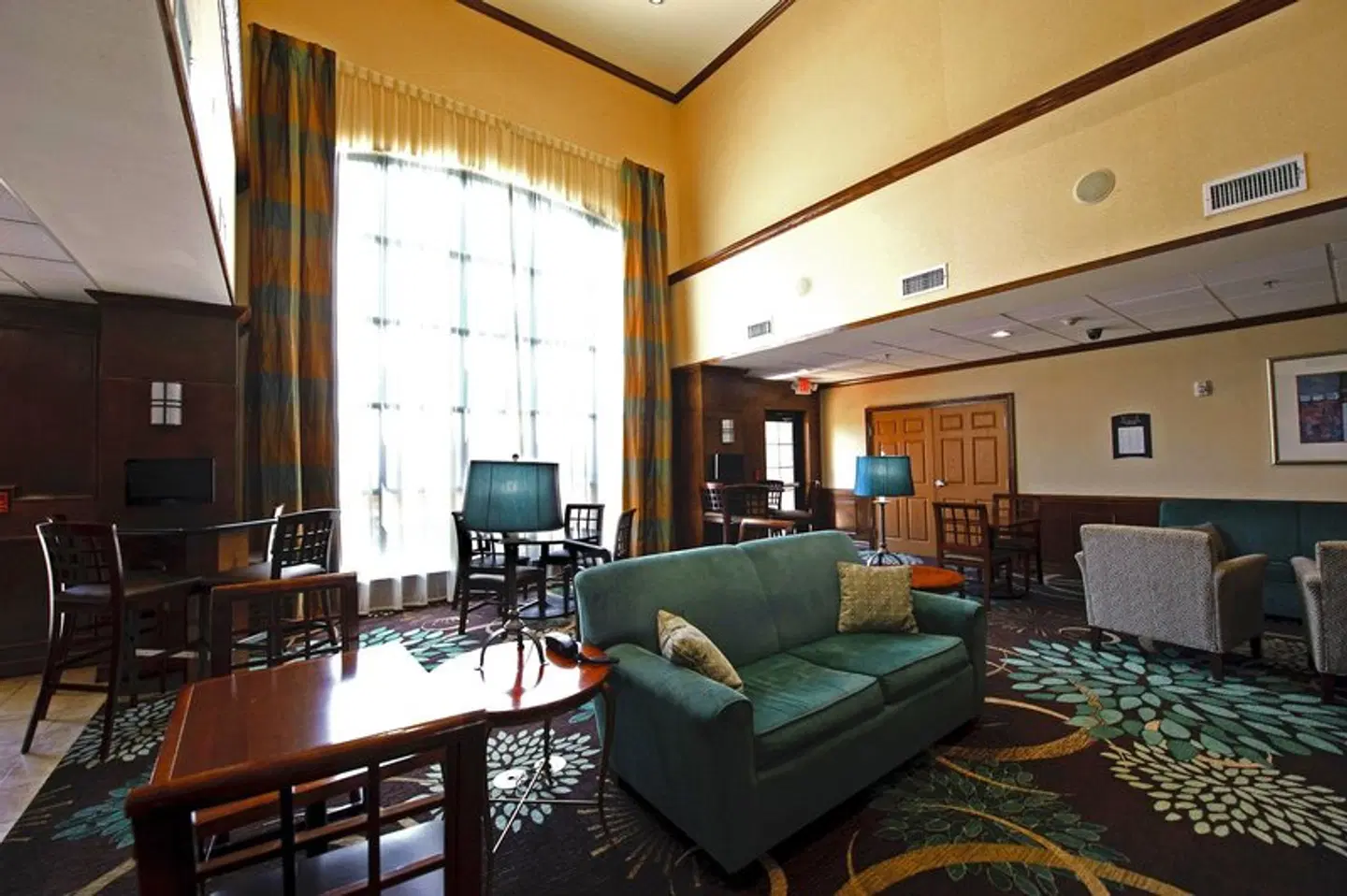 Staybridge Suites Corpus Christi by IHG LOUNGE_LOBBY