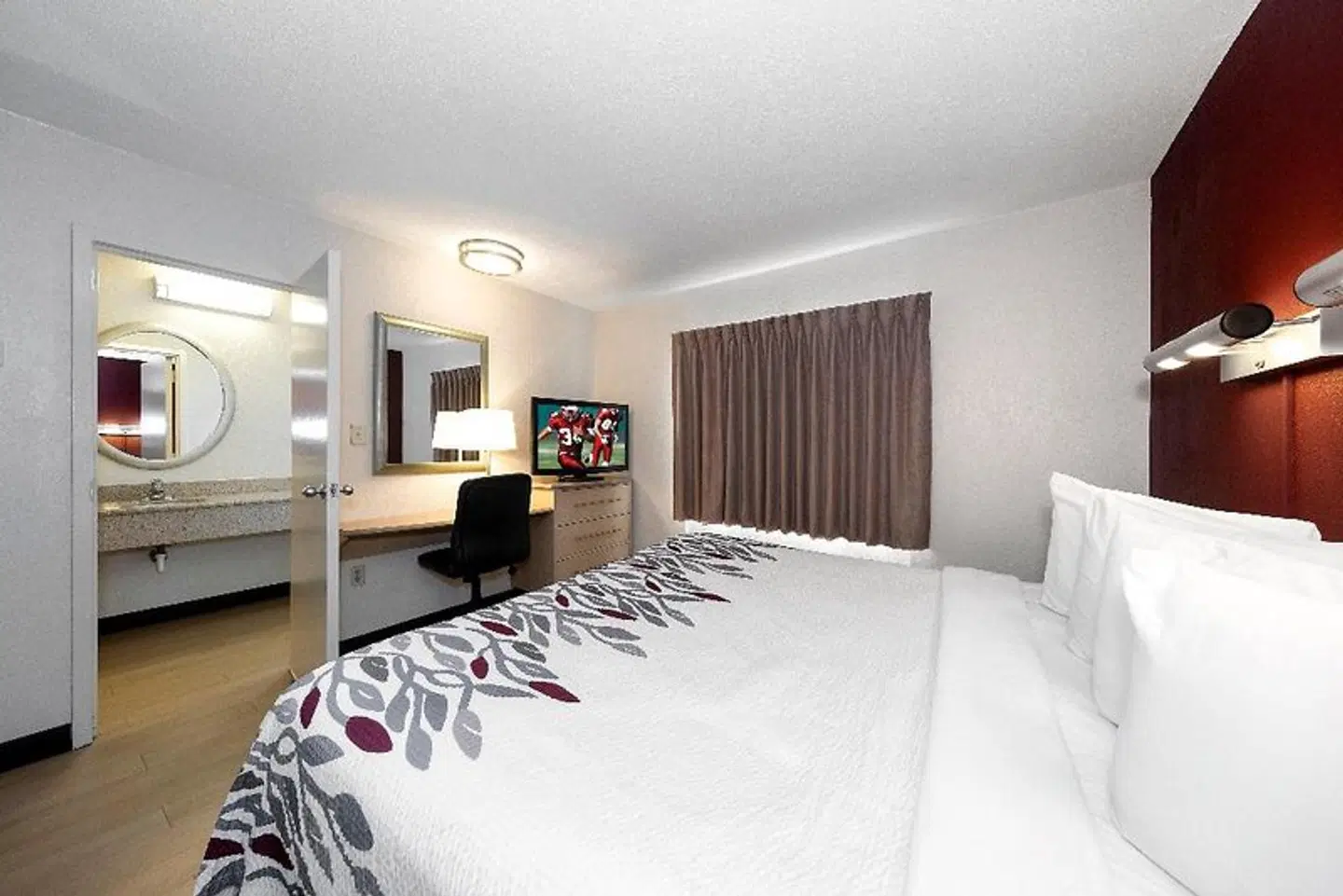 Red Roof Inn Myrtle Beach Hotel - Market Commons ROOM_EXAMPLE
