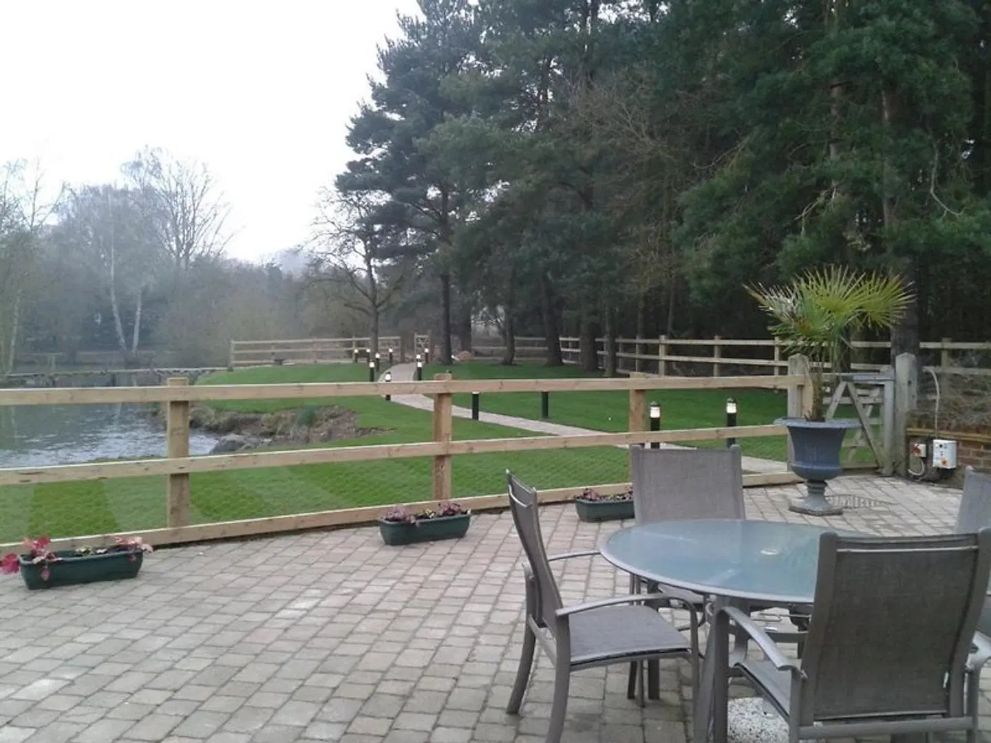 Great Hallingbury Manor Terrasse