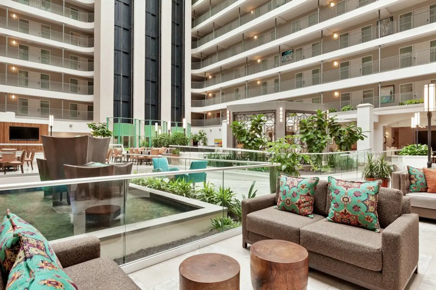 Embassy Suites by Hilton Santa Ana - Orange County Airport North Terrasse
