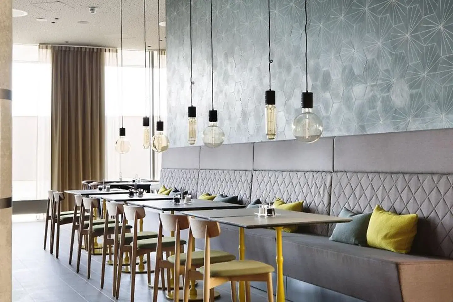 Comfort Hotel Bergen Airport Bar