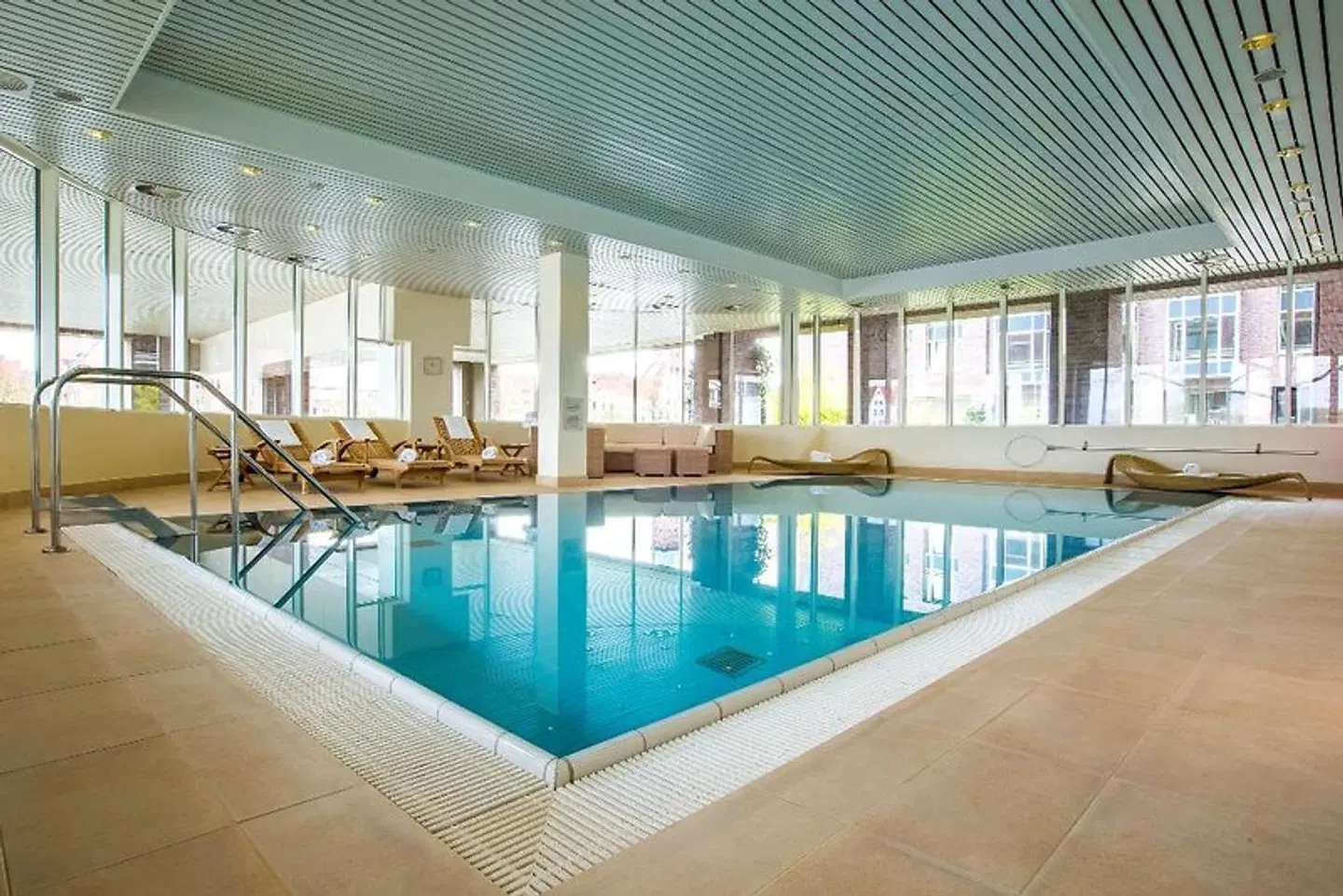 Radisson Blu Senator Hallenbad