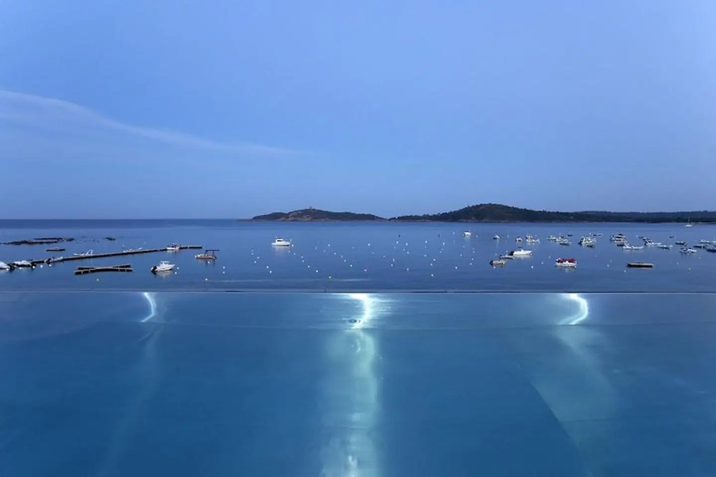 Le Pinarello Hôtel OUTDOOR_POOL