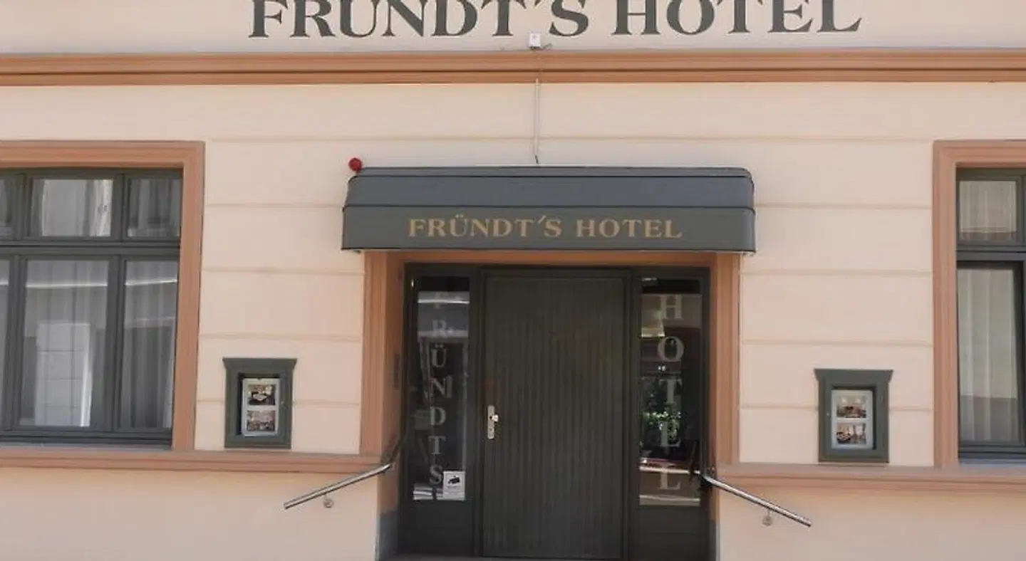 Fruendts EXTERIOR