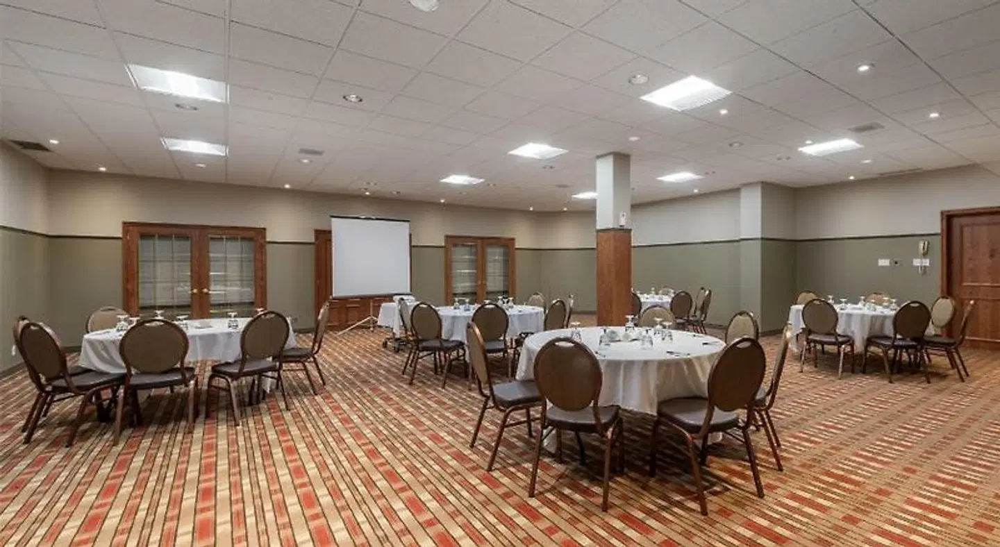 Best Western Parkway Inn & Conference Centre Konferenz