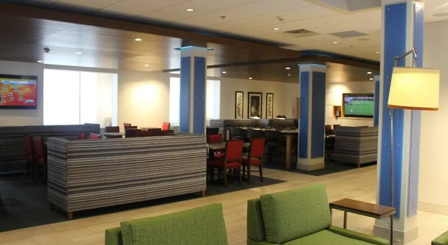Holiday Inn Express Athens-University Area by IHG LOUNGE_LOBBY