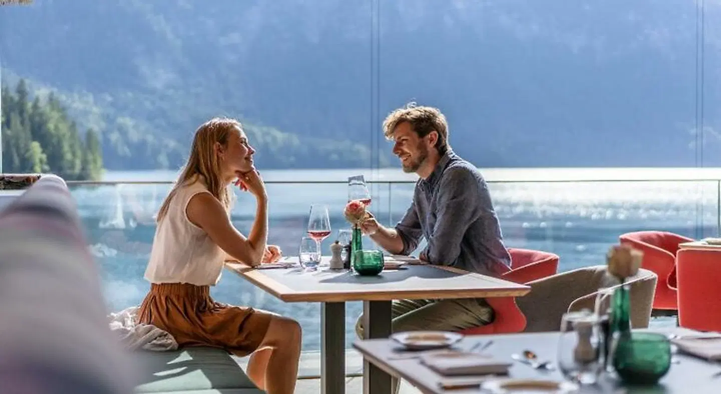 Eibsee-Hotel PEOPLE
