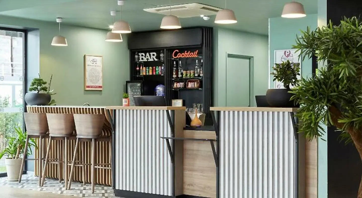 B&B Hotel Paris Ivry Quai De Seine Bar