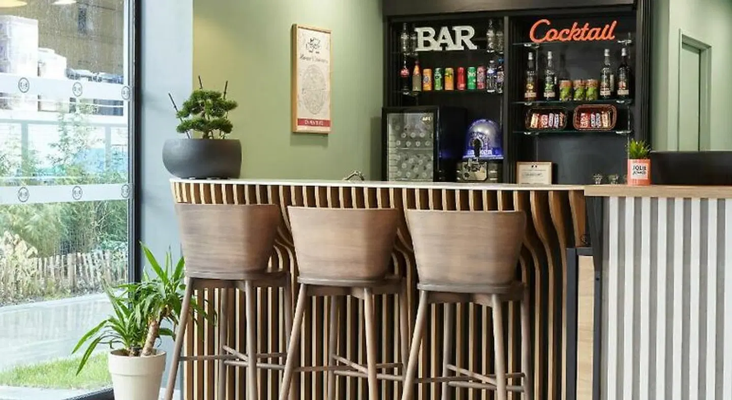 B&B Hotel Paris Ivry Quai De Seine Bar
