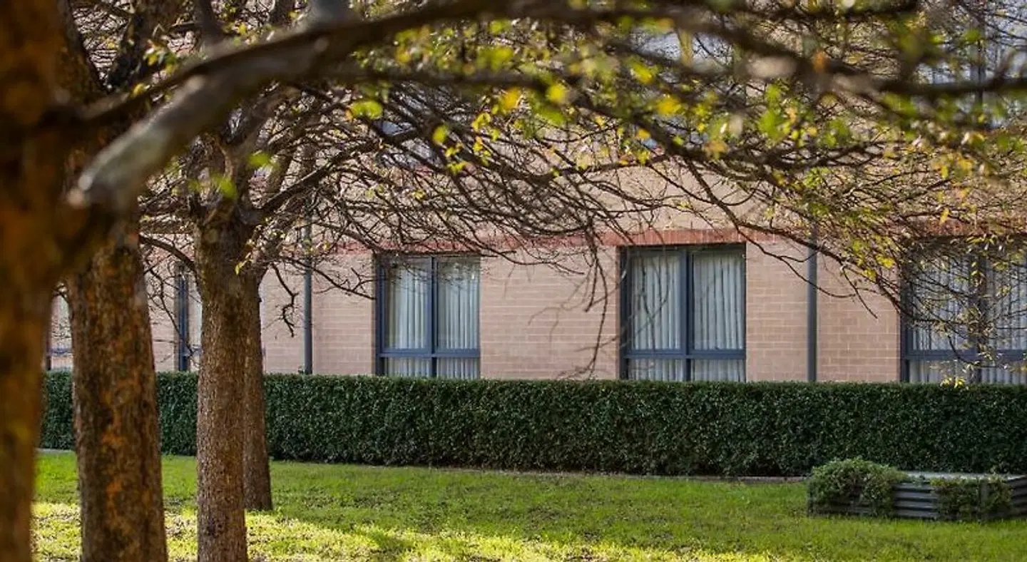 Mercure Sydney Macquarie Park EXTERIOR