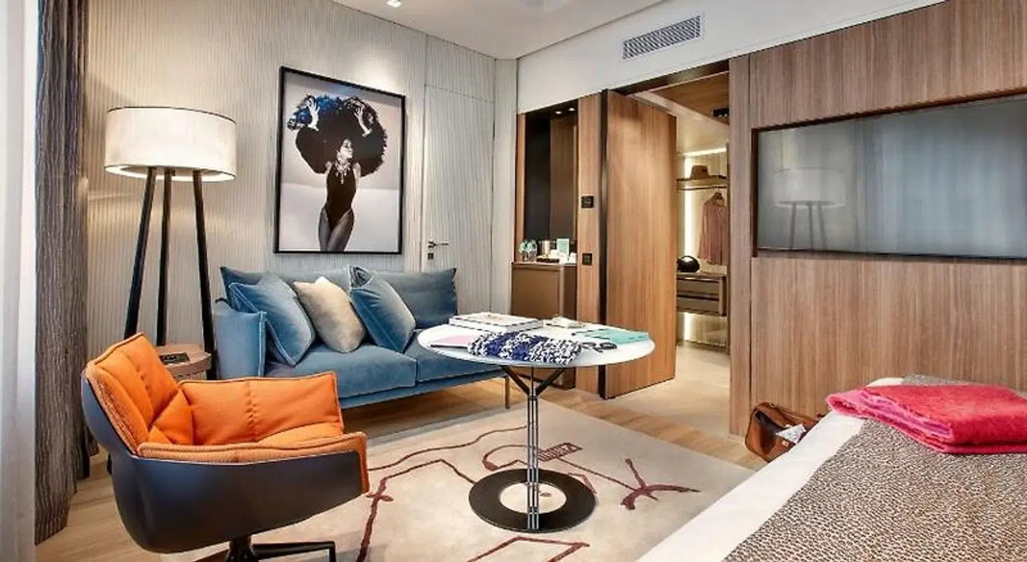 Cavour LOUNGE_LOBBY