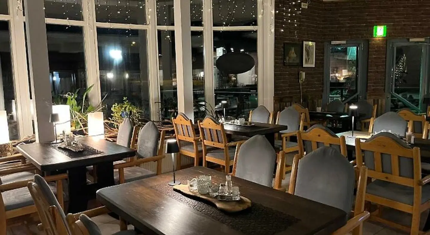 Yöpuu Restaurant