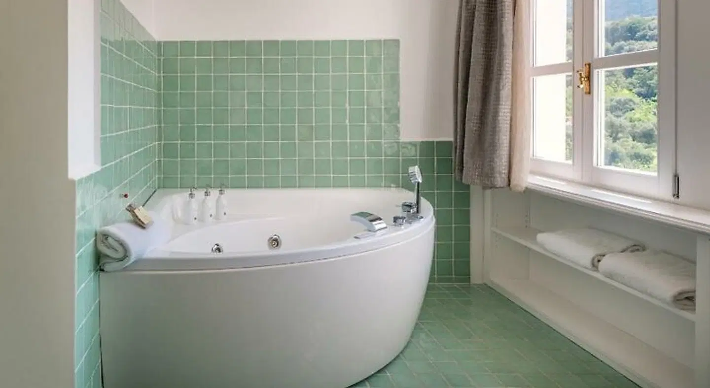 Santavenere Hotel Badezimmer