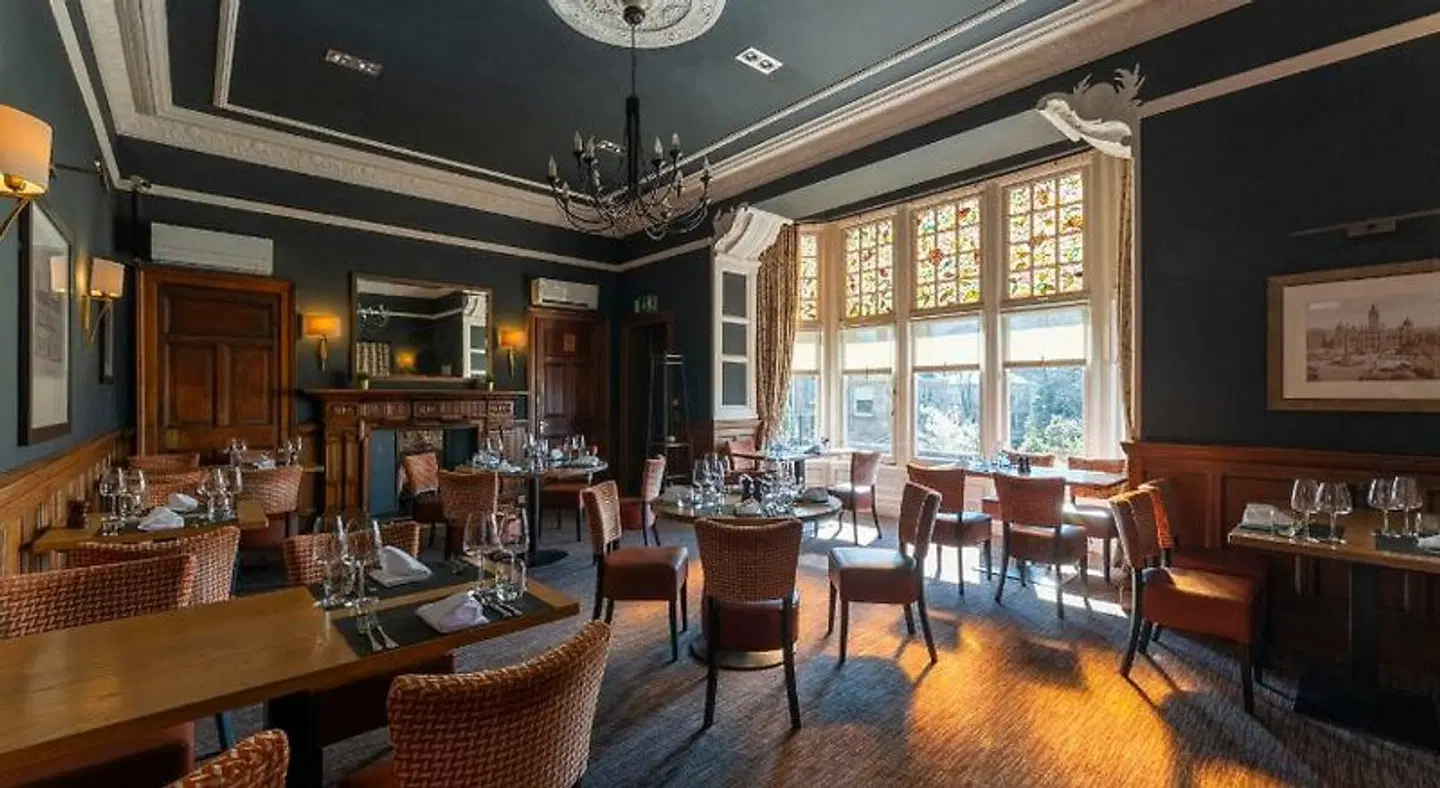 Sherbrooke Castle Restaurant