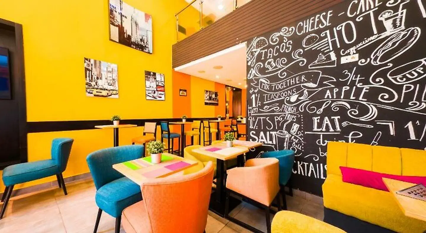 Rent-Inn Suites Hôtel Bar