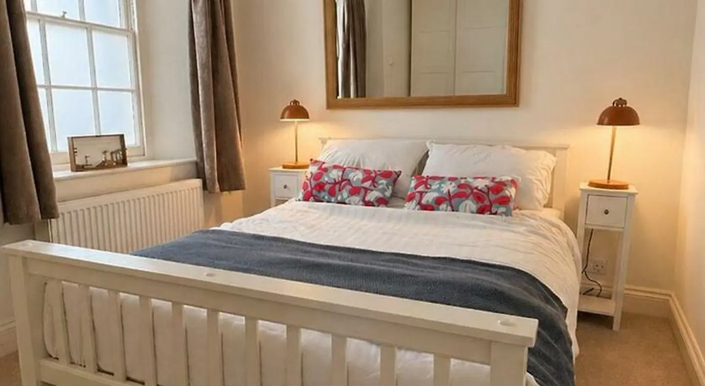 Trinity Mews ROOM_EXAMPLE