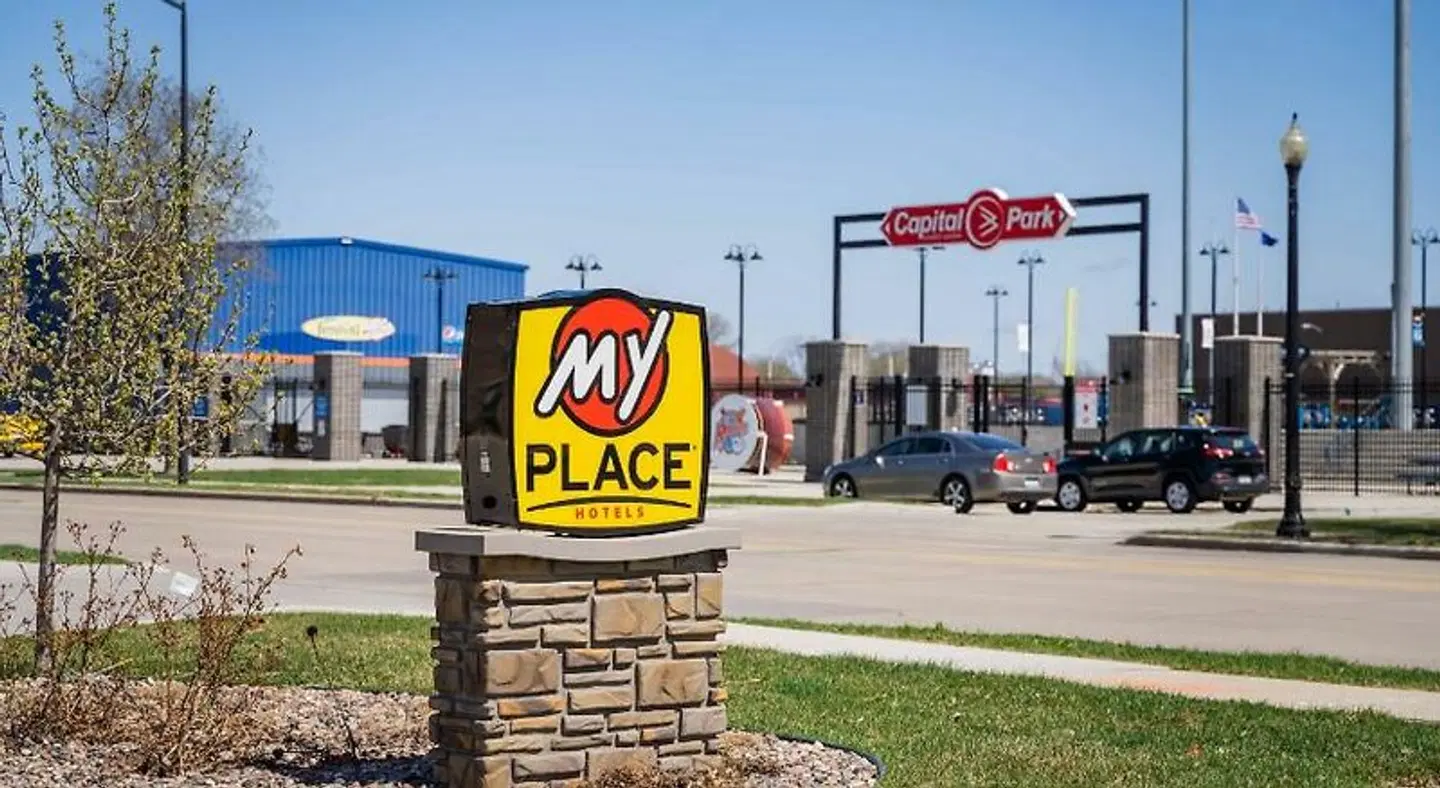 My Place Hotel-Green Bay SPORTS_AND_LEISURE
