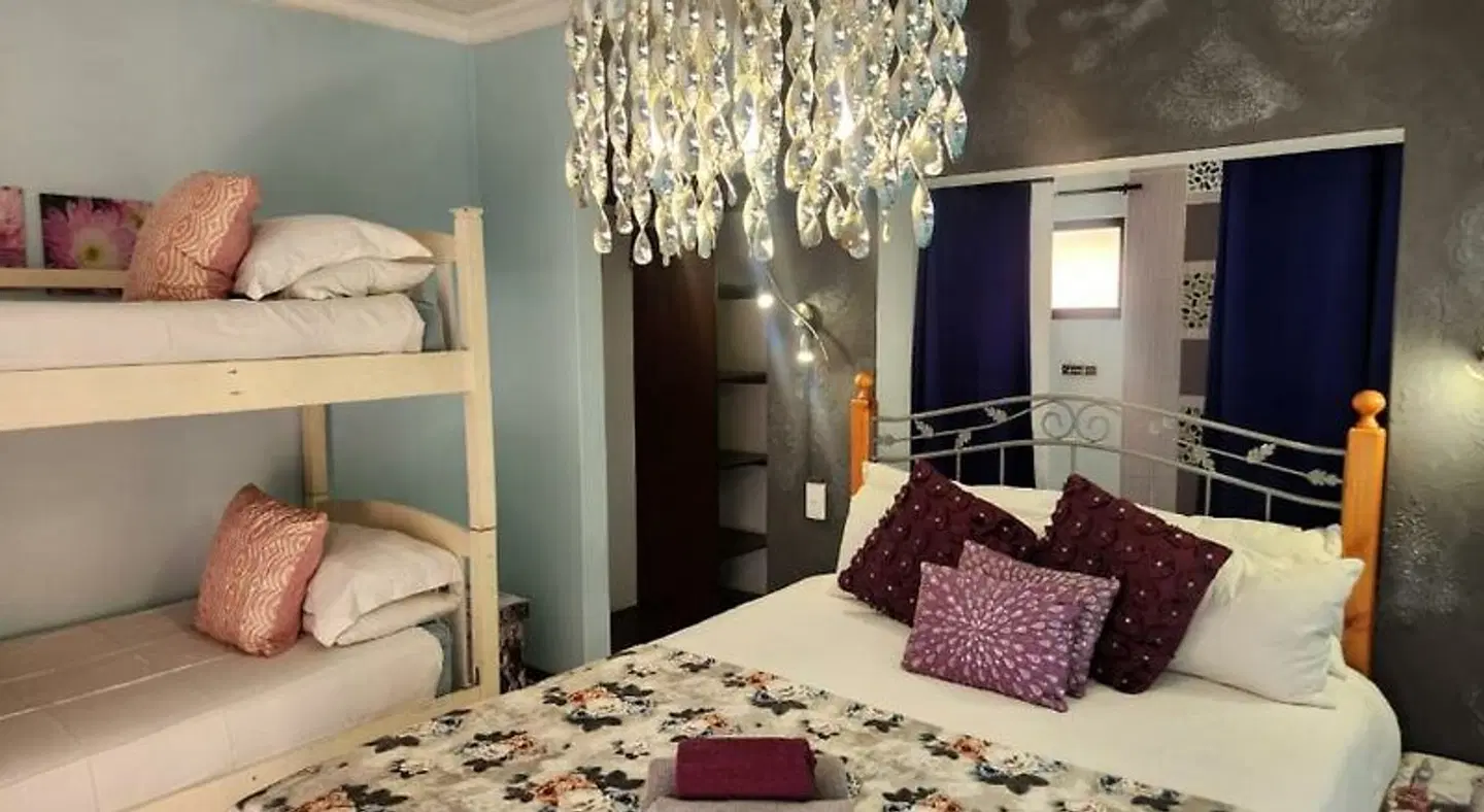 Villa Mexicana Guesthouse ROOM_EXAMPLE