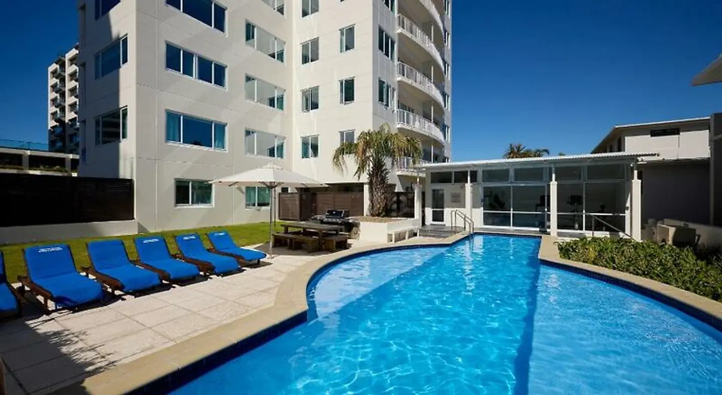 The Beaumont Apartments OUTDOOR_POOL