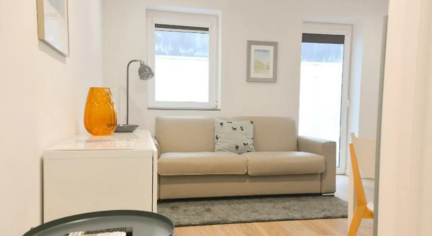 Oporto Waves ROOM_EXAMPLE