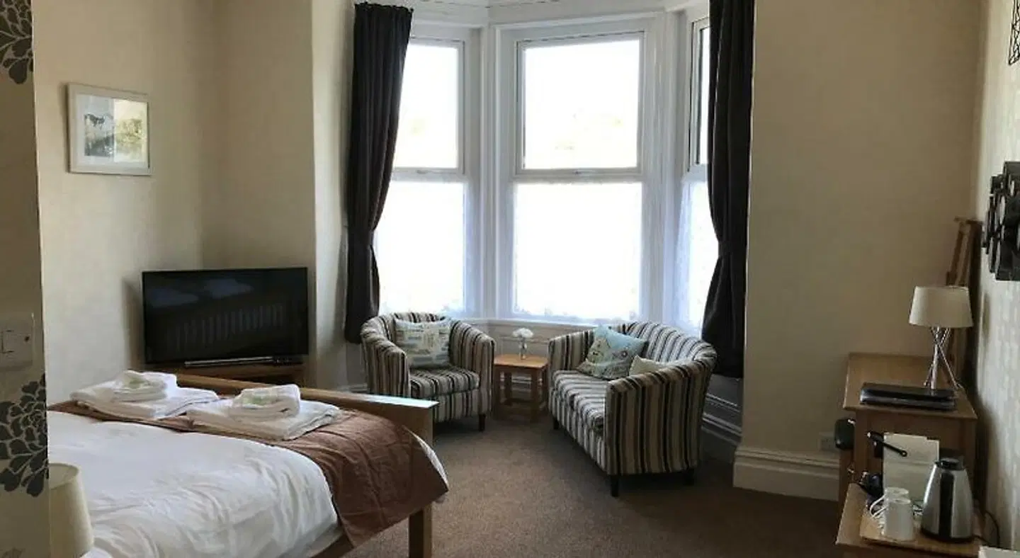 Cairn House ROOM_EXAMPLE