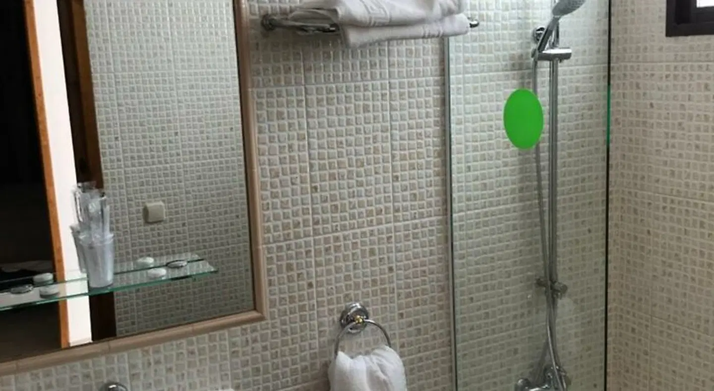 Motel Santa Cruz Badezimmer