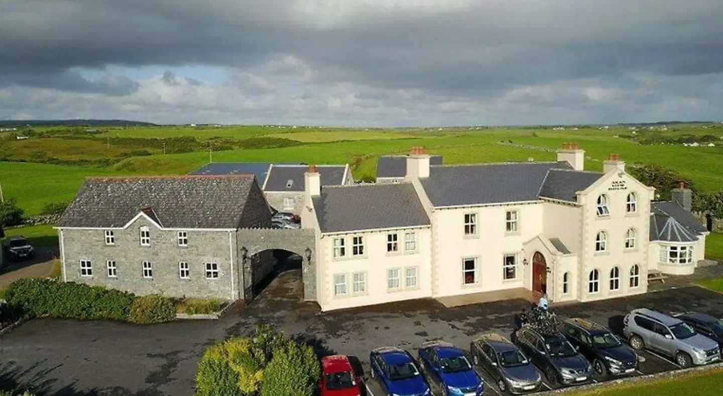Aran View Country House EXTERIOR