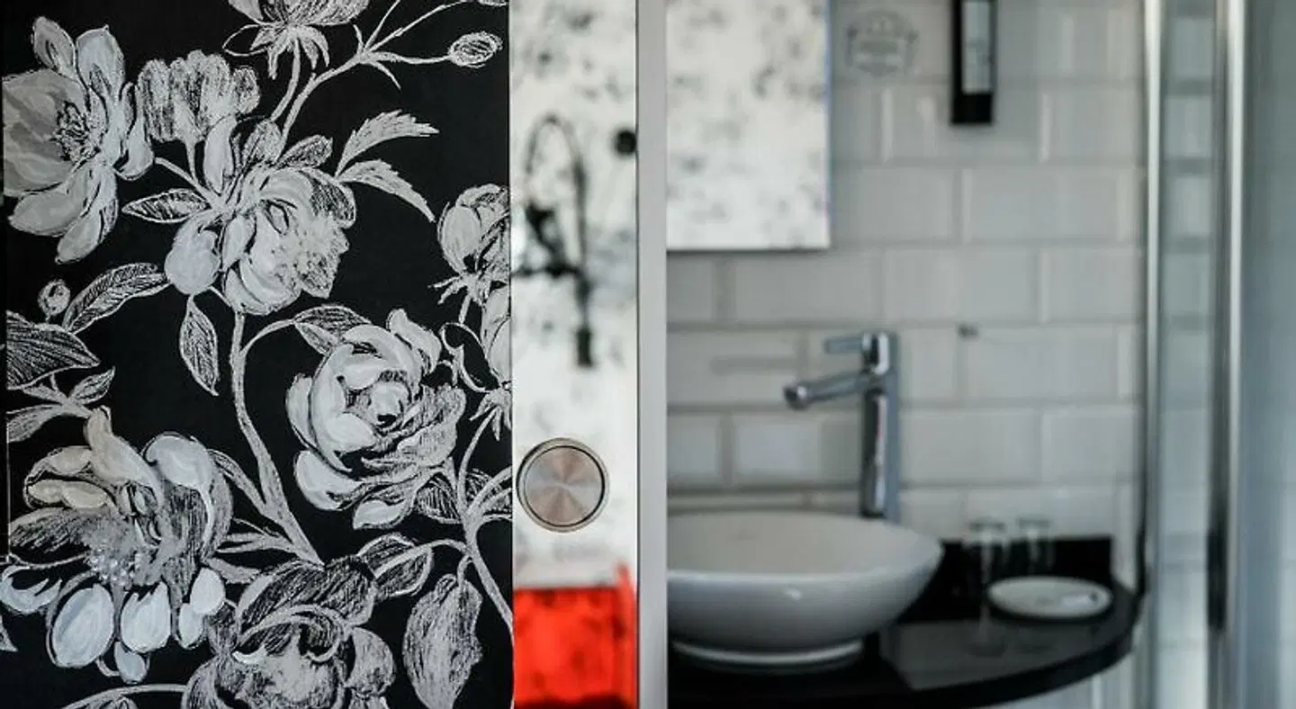 Romantikhotel Rebstock art & design Badezimmer