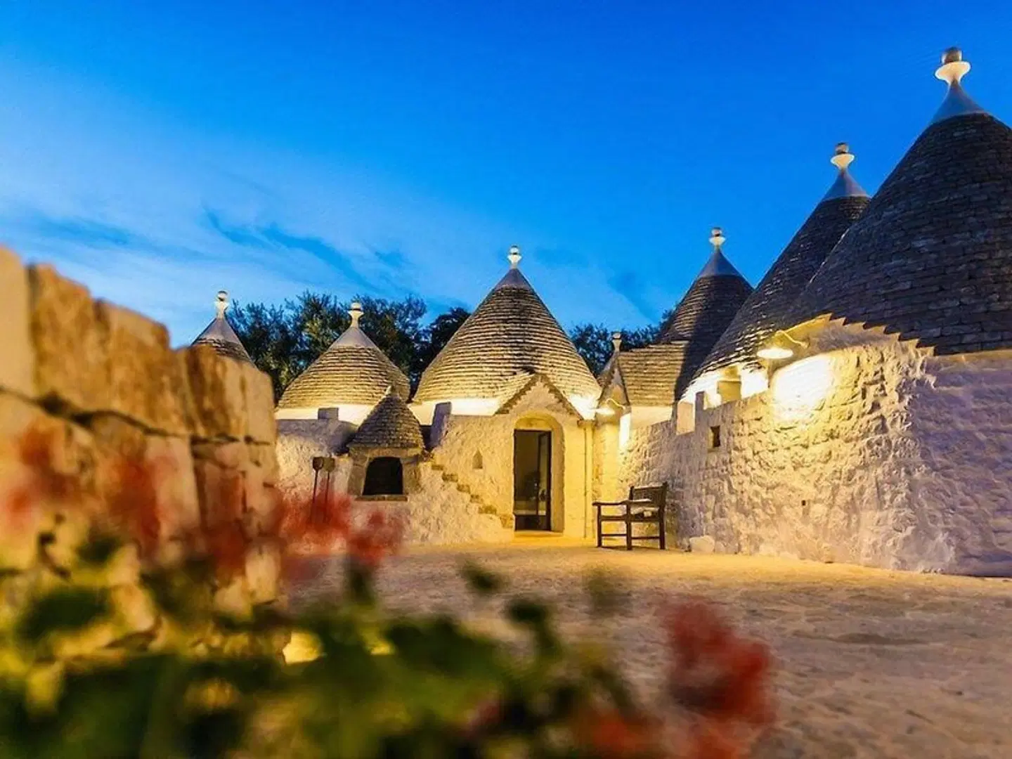 Borgo Canonica EXTERIOR