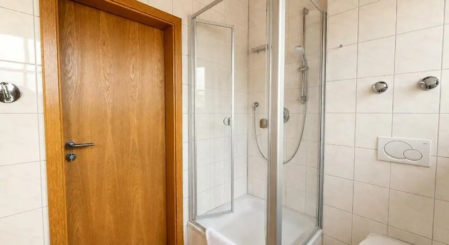 Schatten Badezimmer
