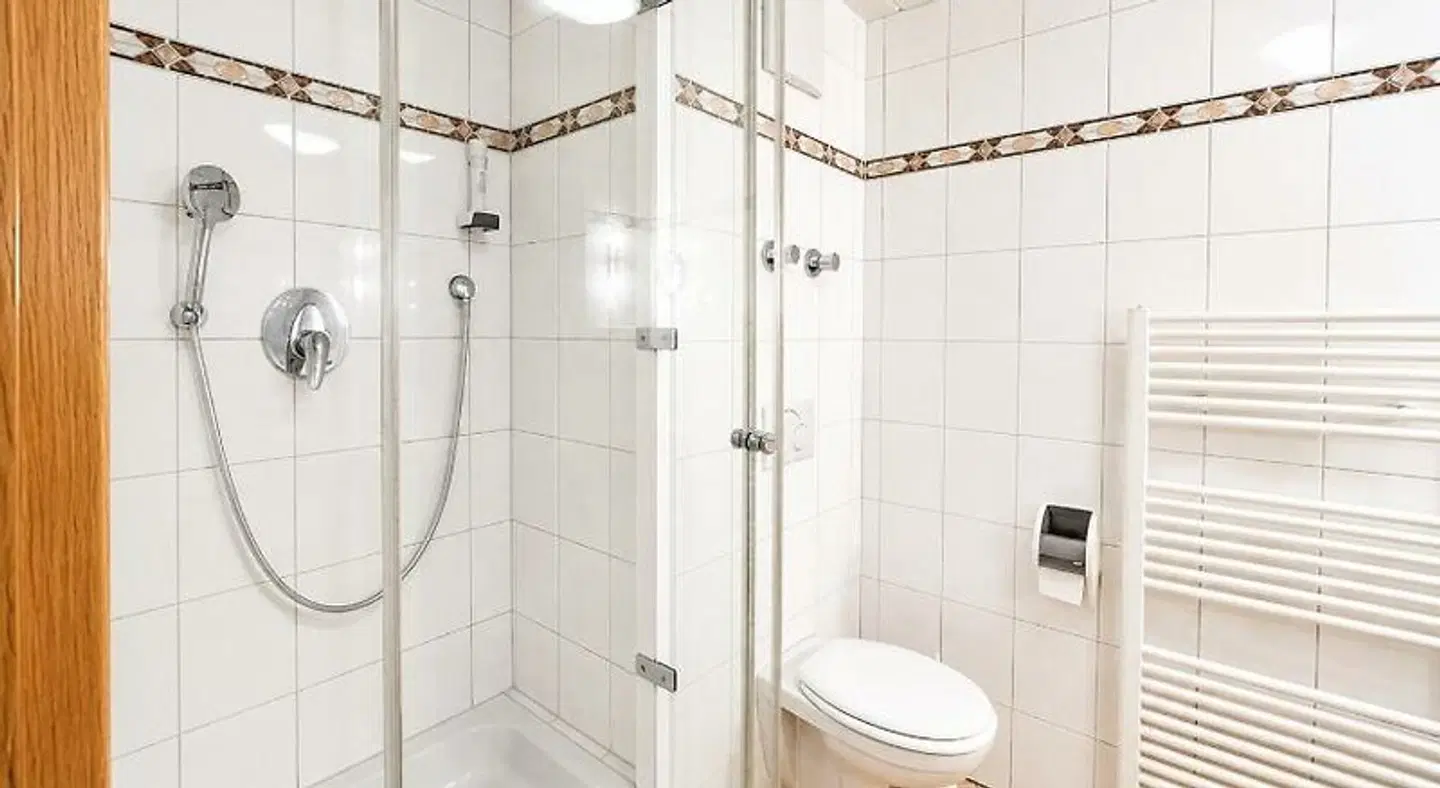 Schatten Badezimmer