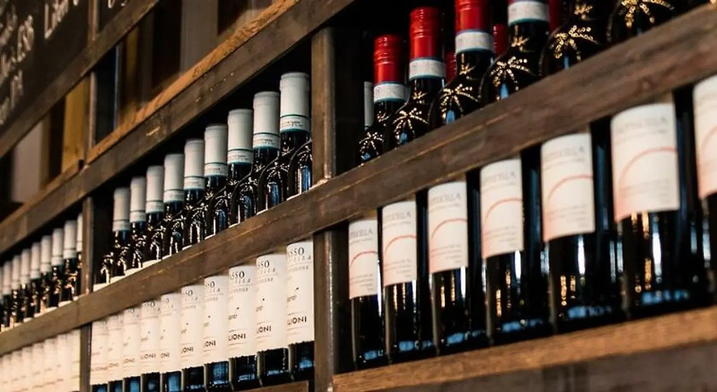 Mountain Lodge Bar
