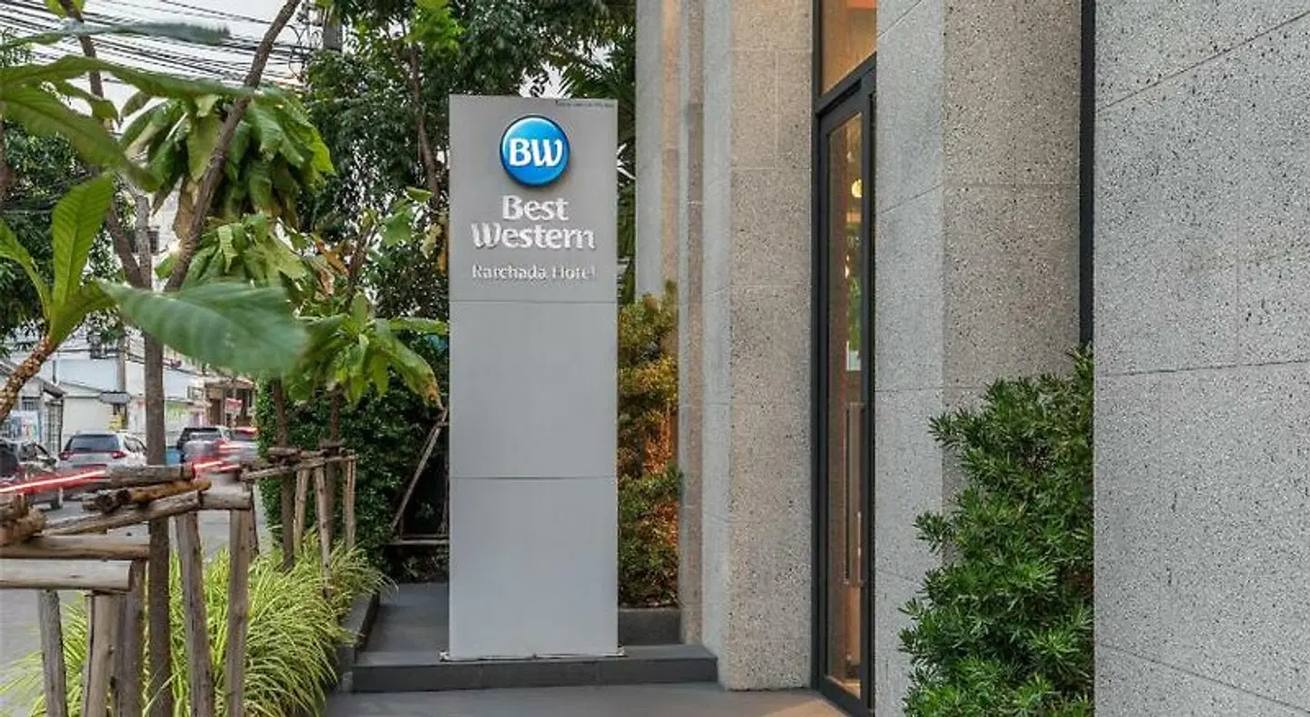Best Western Ratchada Hotel EXTERIOR