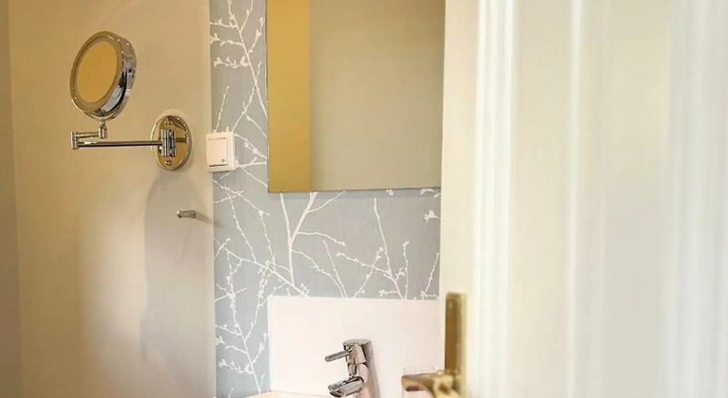 Stuckhotel Fettehenne Badezimmer