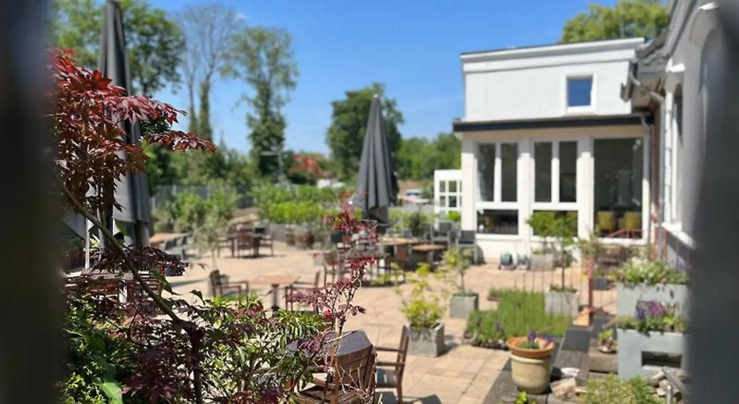 Stuckhotel Fettehenne Terrasse