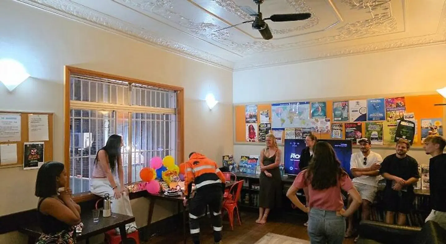 Coogee Beach House - Hostel ROOM_EXAMPLE
