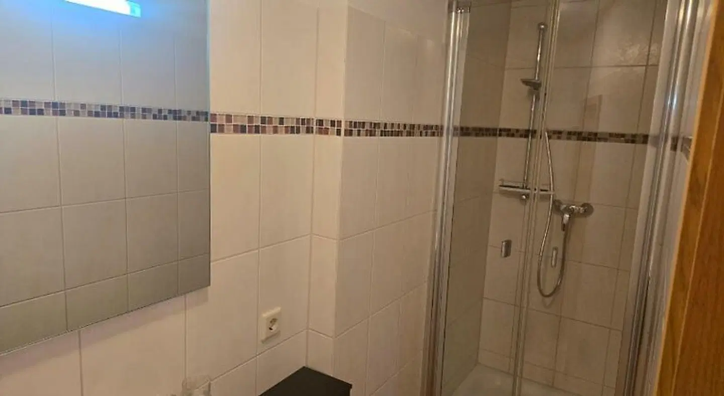 Zur Neuenburg Badezimmer