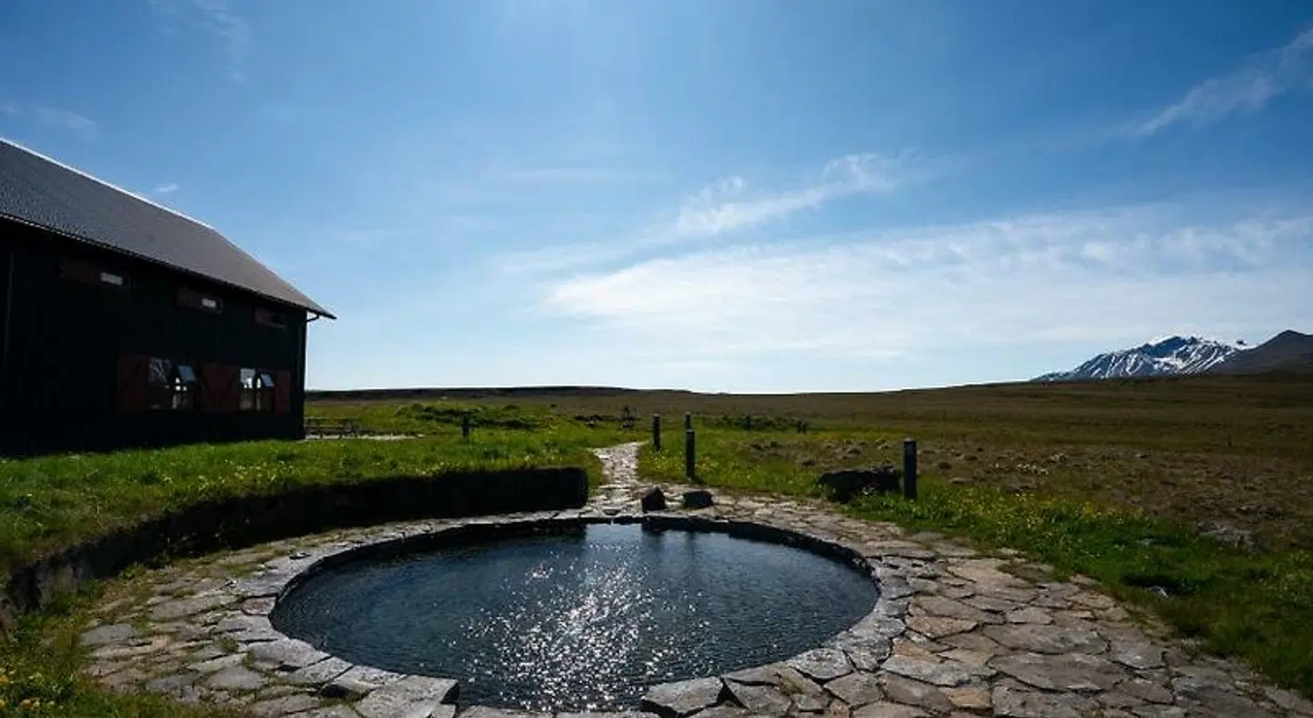 Laugarfell Accommodation & Hot Springs LANDSCAPE