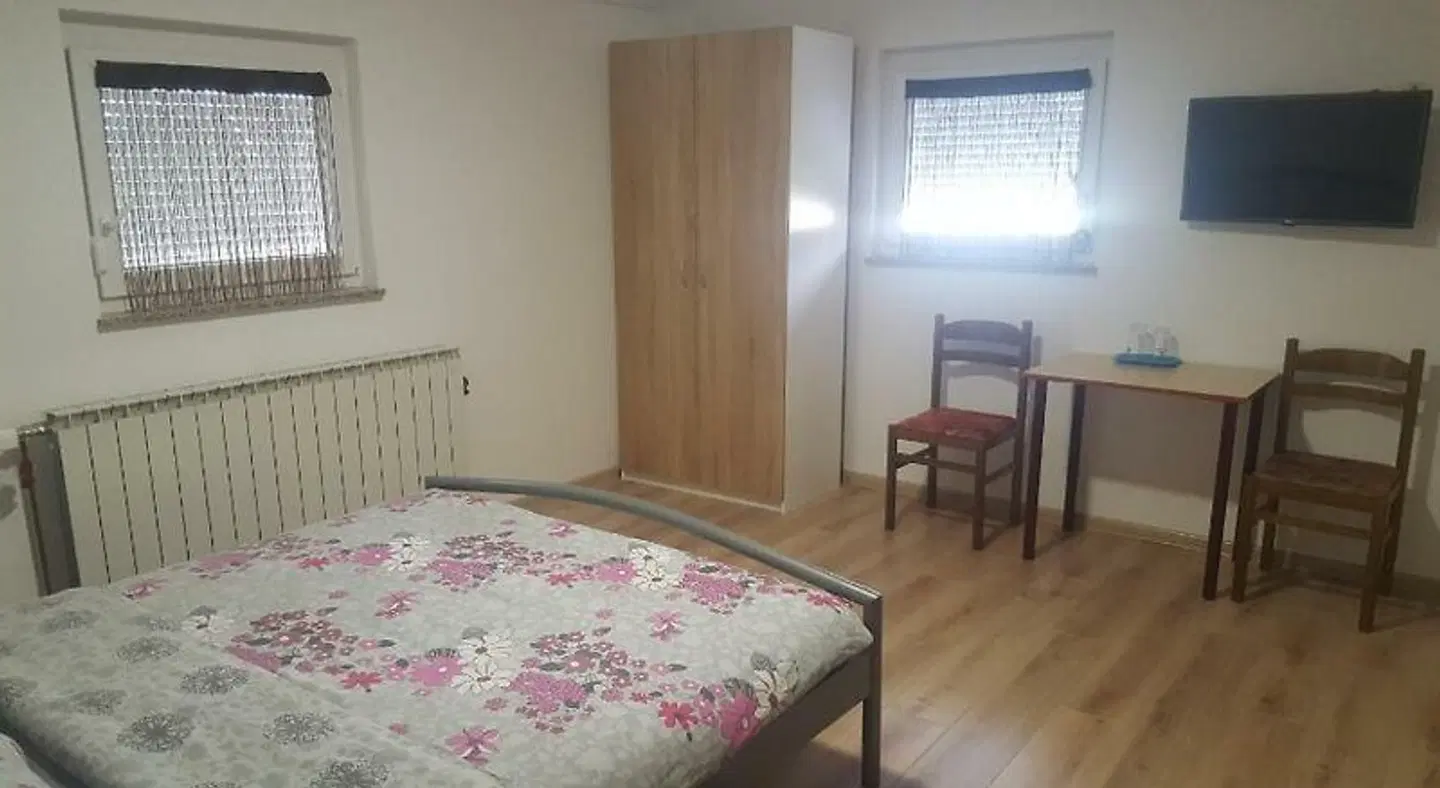 Sobe Mrak ROOM_EXAMPLE